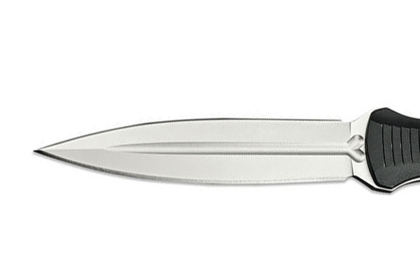 Spear Point Blade