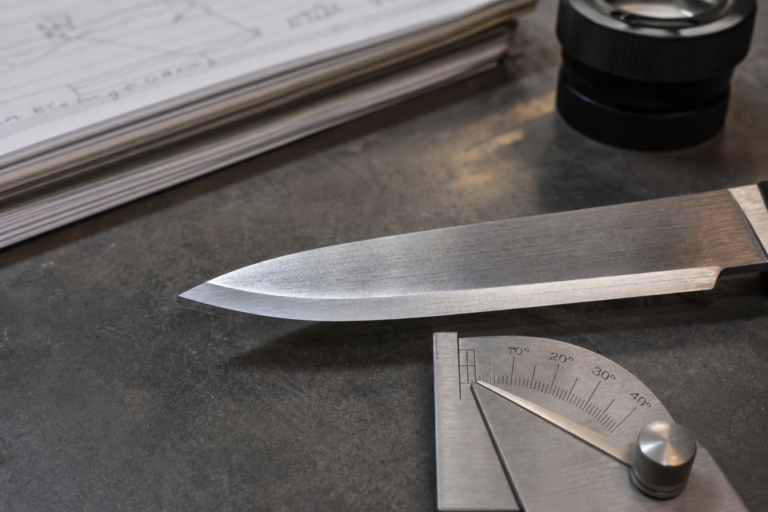 Should OEM Knife Buyers Specify a Secondary Bevel for Better Edge Performance?