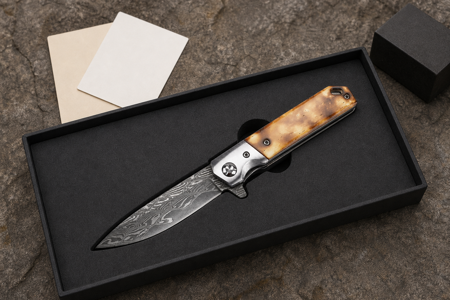 Damascus blade handle and lock matching