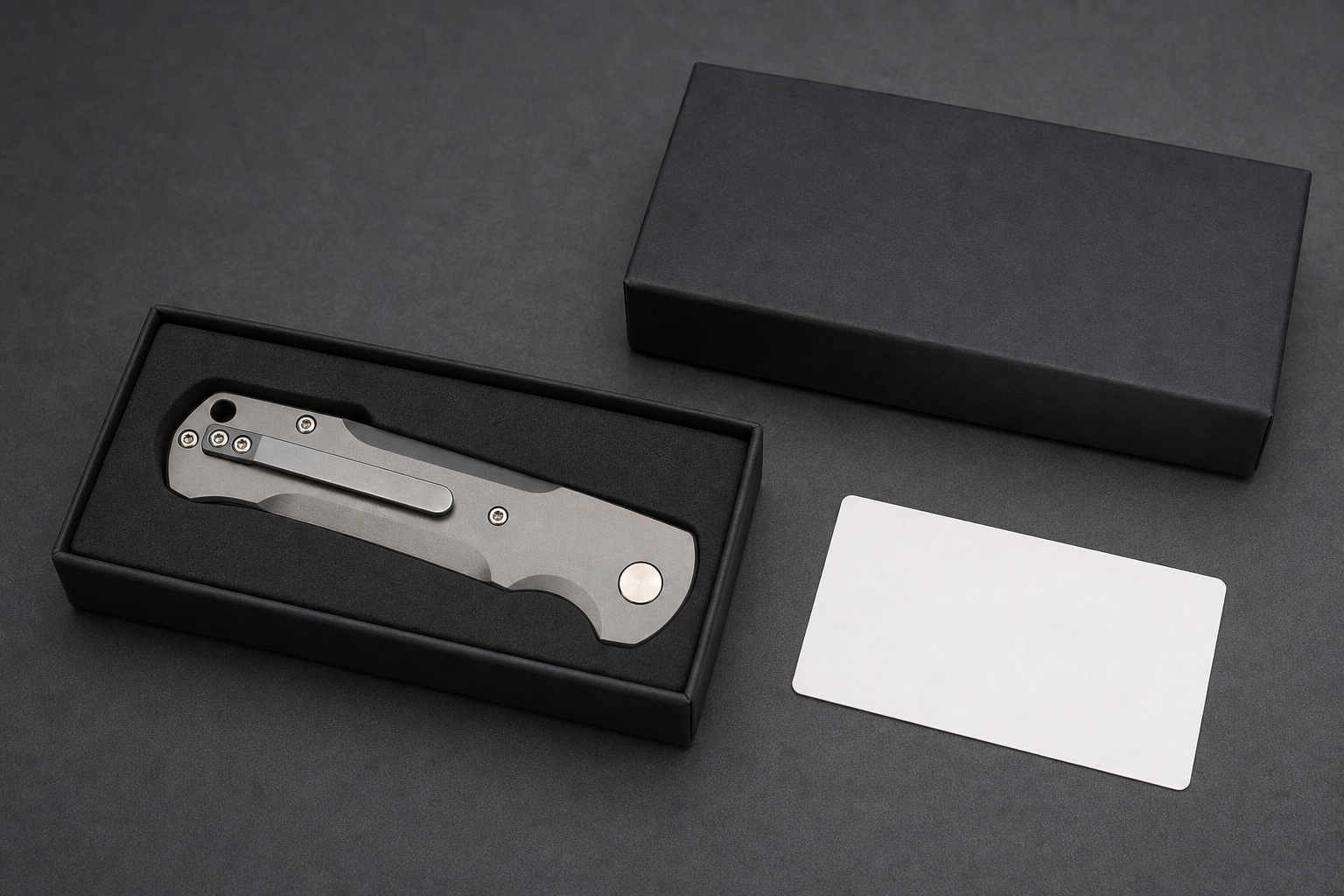 pocket folding knife opening lock clip
