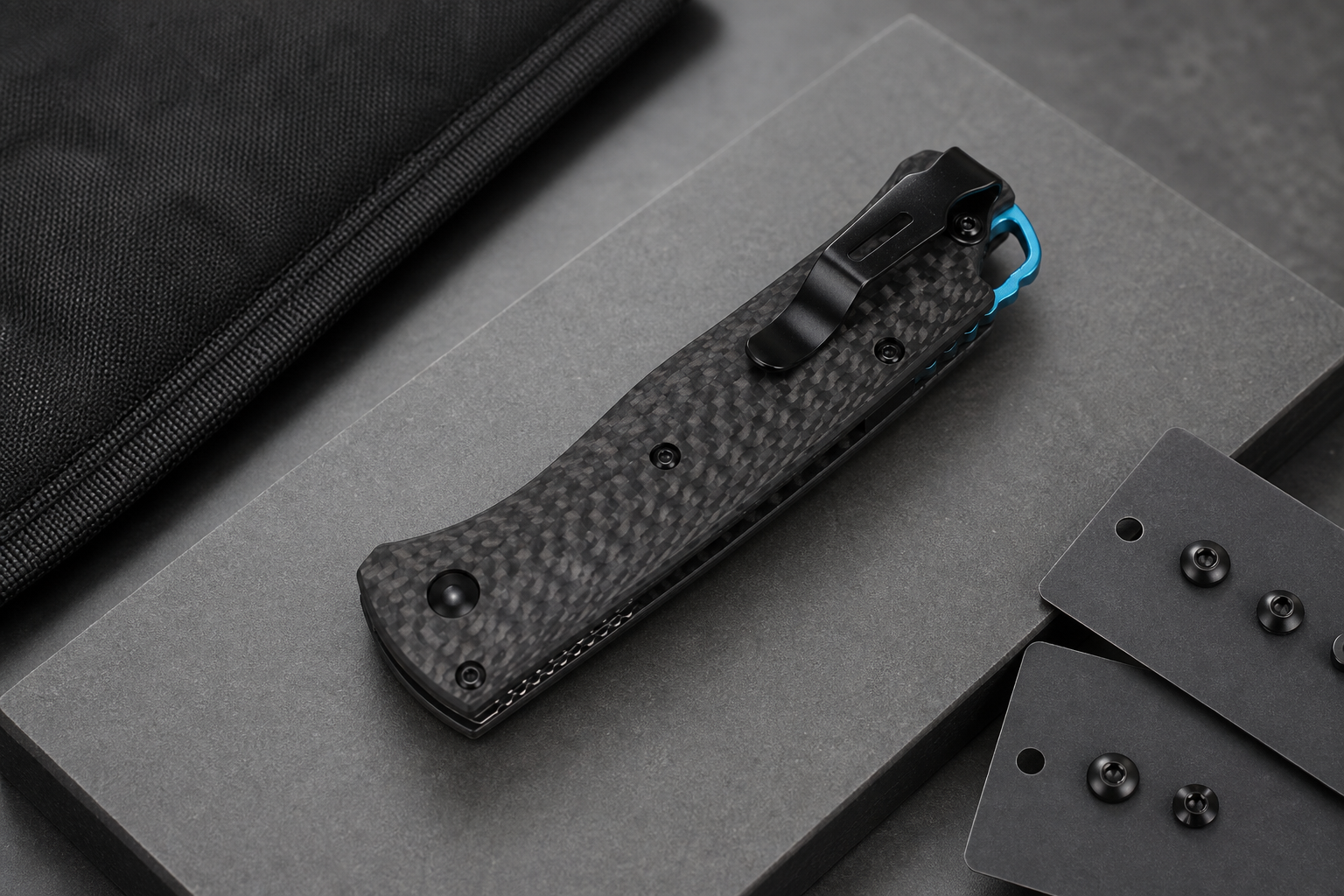folding knife controlled carry design